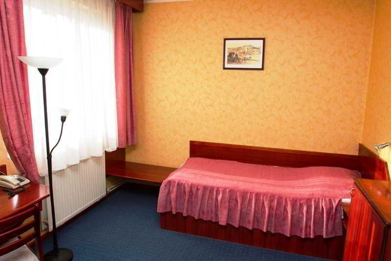 Classic Hotel Βουδαπέστη Εξωτερικό φωτογραφία