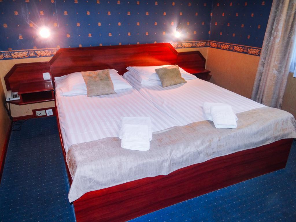 Classic Hotel Βουδαπέστη Εξωτερικό φωτογραφία