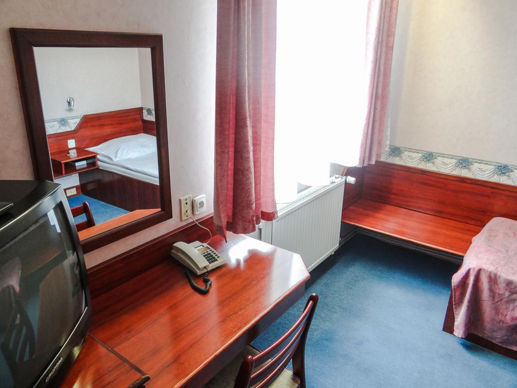 Classic Hotel Βουδαπέστη Εξωτερικό φωτογραφία