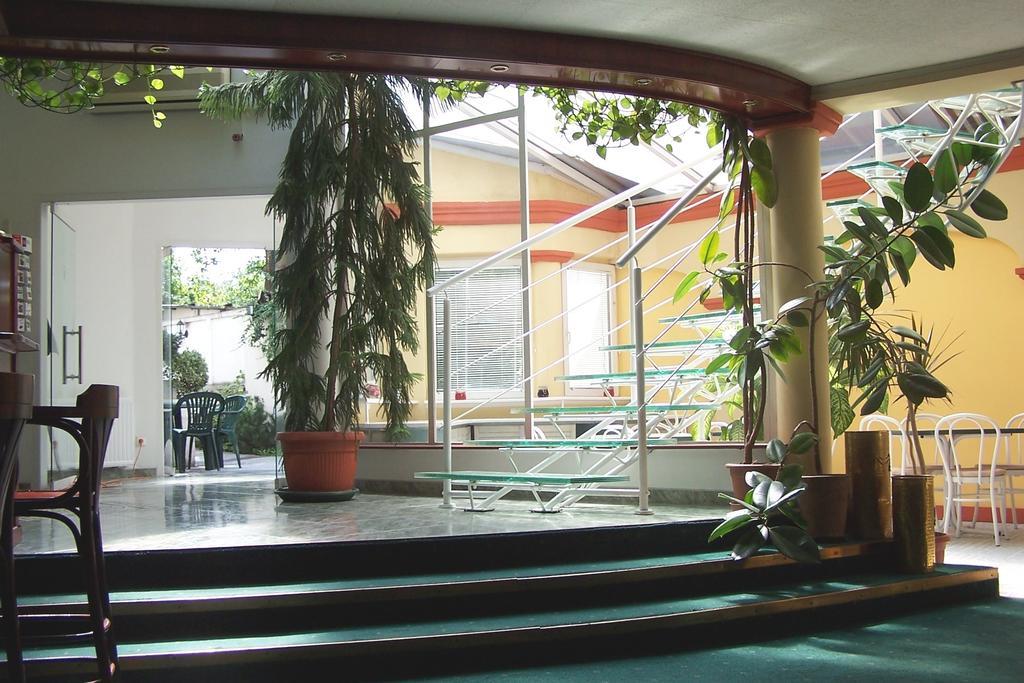 Classic Hotel Βουδαπέστη Εξωτερικό φωτογραφία